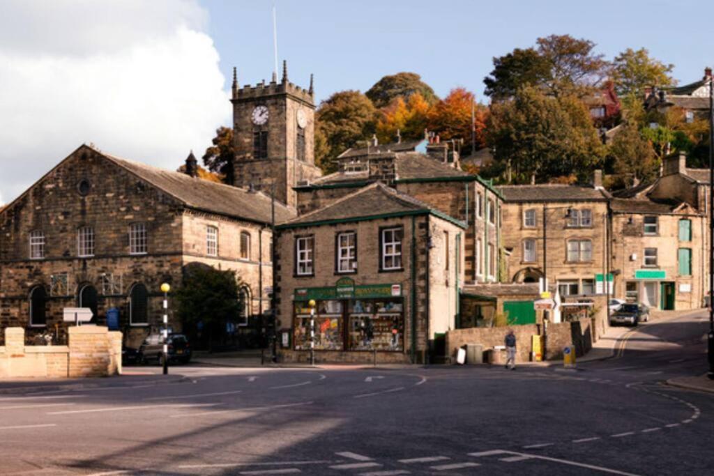 Cottage In Holmfirth Centre 外观 照片